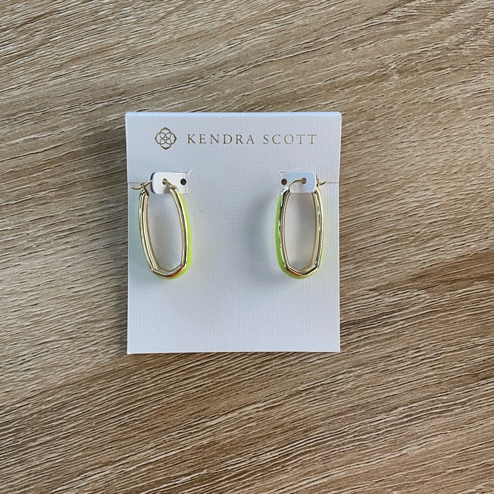 Kendra Scott Kelsey Hoop Earrings